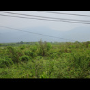 An den laotischen Bergen hinter dem Mekong bildete sich ein Gewitter